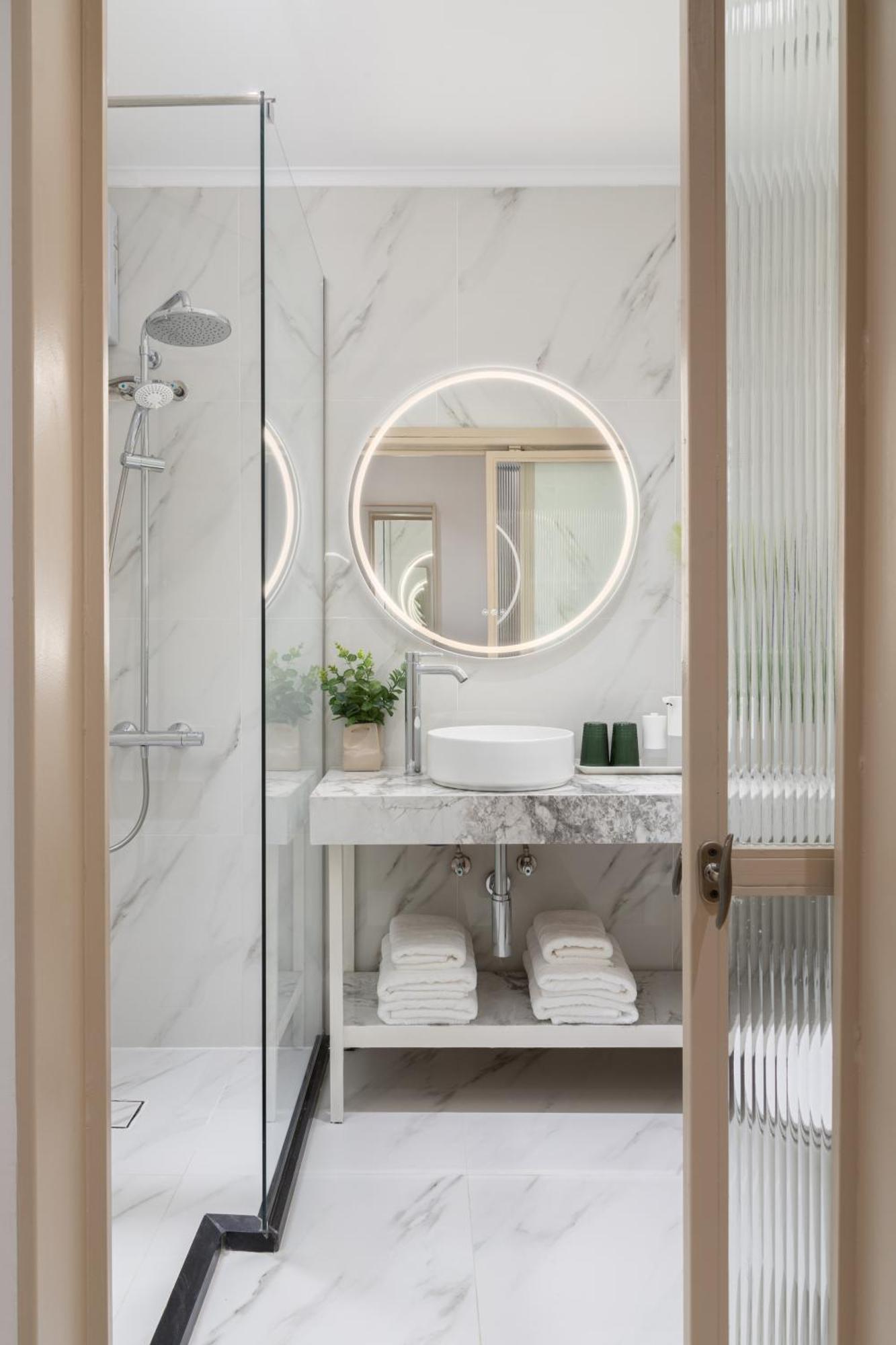 M18 Studios Monastiraki Gems Афины Экстерьер фото